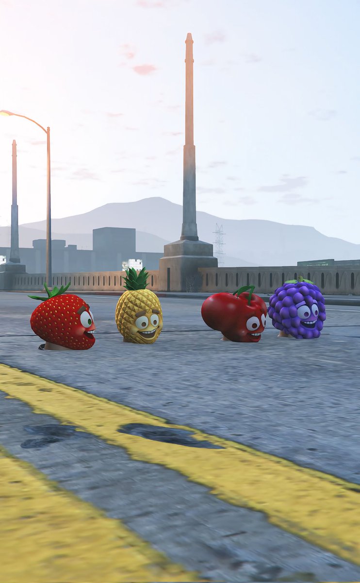 doreimutimuti's tweet photo. 🍓　🍍　🍒　🍇 
#GTAOnline https://t.co/yNqlSESPdt