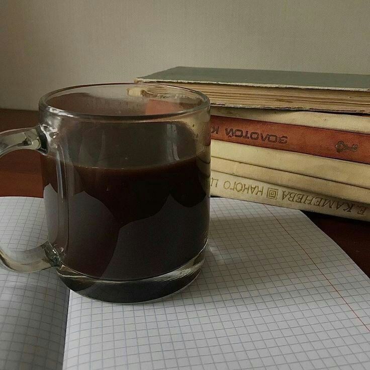 Всем доброго... *тяжёлый вздох* тяжелорабочего утра. Могу сказать, я выспалась лишь на 37%. А это наводит на те мысли, что день пройдет не сильно продуктивно. Раздражает