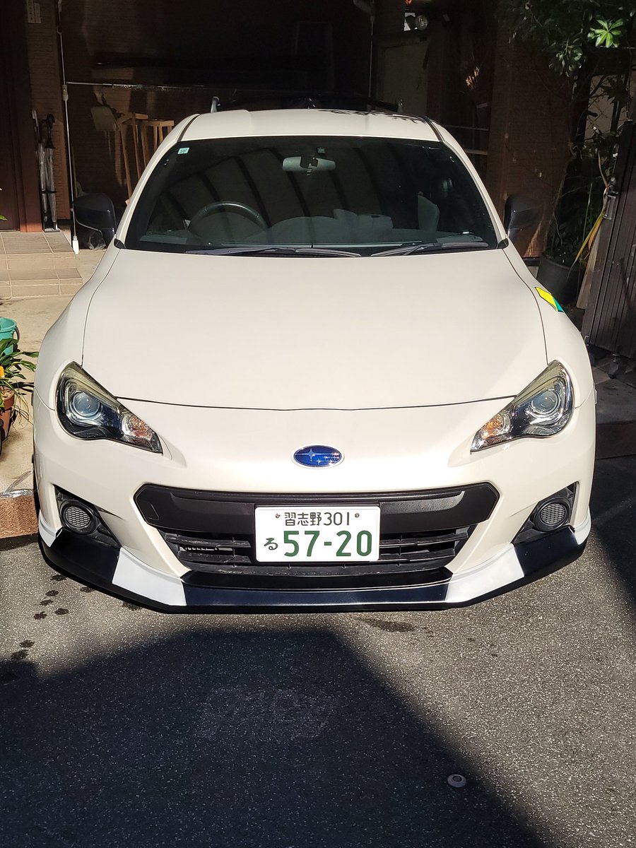 初めての塗装にしてはいいのでは！
こんどはクリア塗ろー