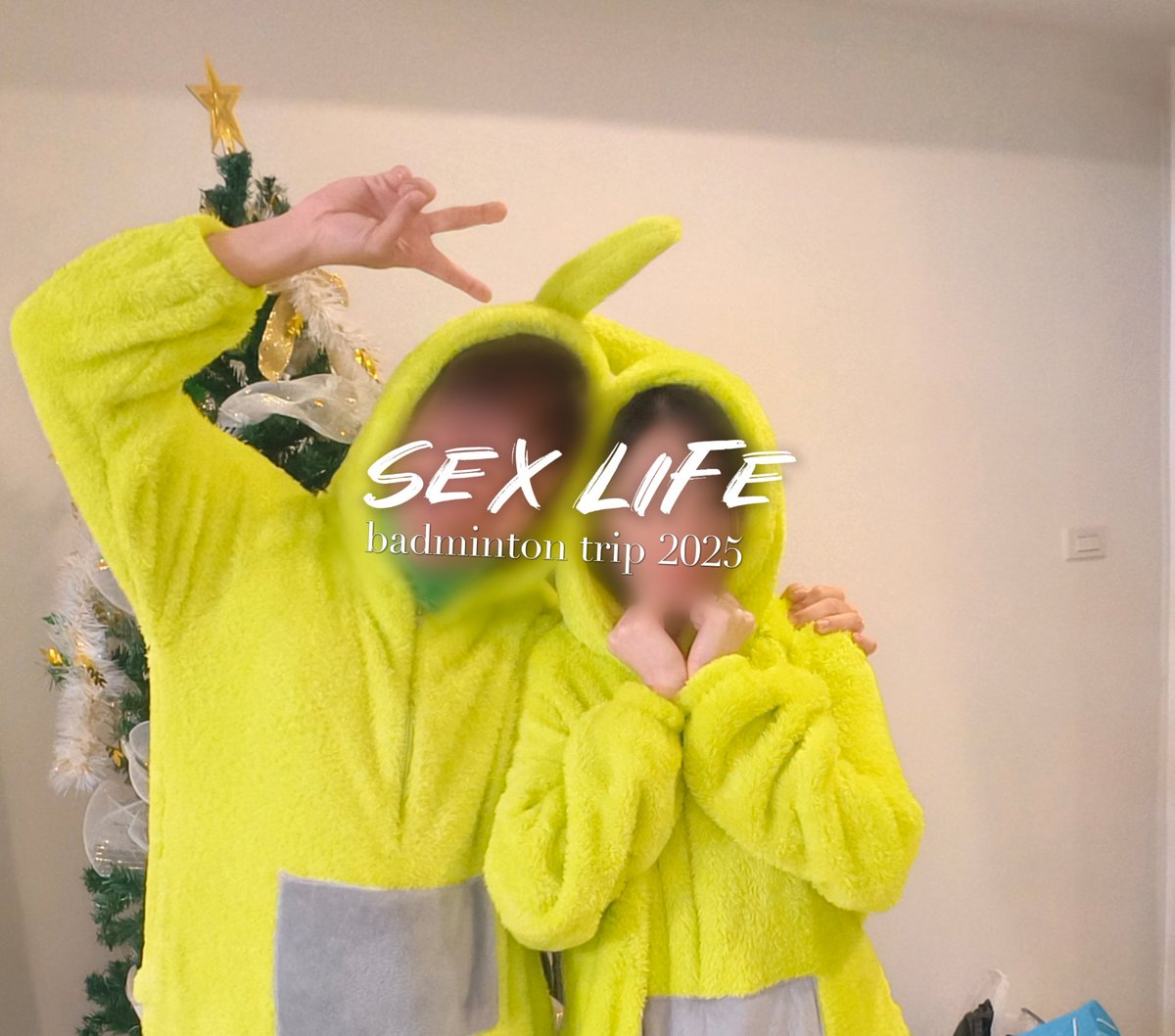 ชายเดี่ยวที่อยากเข้าวงการ ...
คำแนะนำจาก ผม ตี๋ แซน ล่ะกัน
1. คุณควร present ตัวเองก่อน 
เช่น ชื่อ อายุ รูปร่าง รูปประกอบ ...
2. คุณควร ฟัง !
ว่า กติกาคู่ หรือ กลุ่ม เป็นอย่างไง และเคารพว่าโอเคหรือไม่ 
.
ผมว่าแนวทางการเริ่มต้นประมาณนี้ คุณน่าจะไปต่อกันไม่ยากนะ #ชายเดี่ยวช่วยคู่