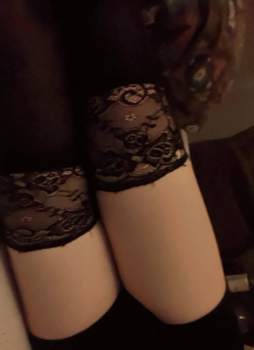 femboylukii's tweet photo. hiiiii anyone wanna talk to a femboy? :3

#femboy #lazy #sleepy #femboi
#dutch #longlegs #thighs #thigh
#meow #catboy #bleh #idek <3
#waist #skinny #aaaaaaaaaaaa https://t.co/QbNwt8nEep