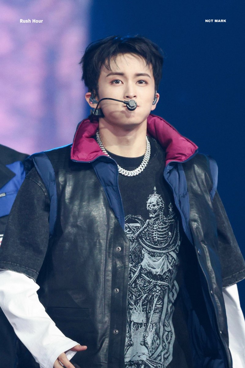RUSHHOUR82's tweet photo. 250112 SMTOWN

#마크 #MARK #マーク #NCT https://t.co/xZIGfwWYST