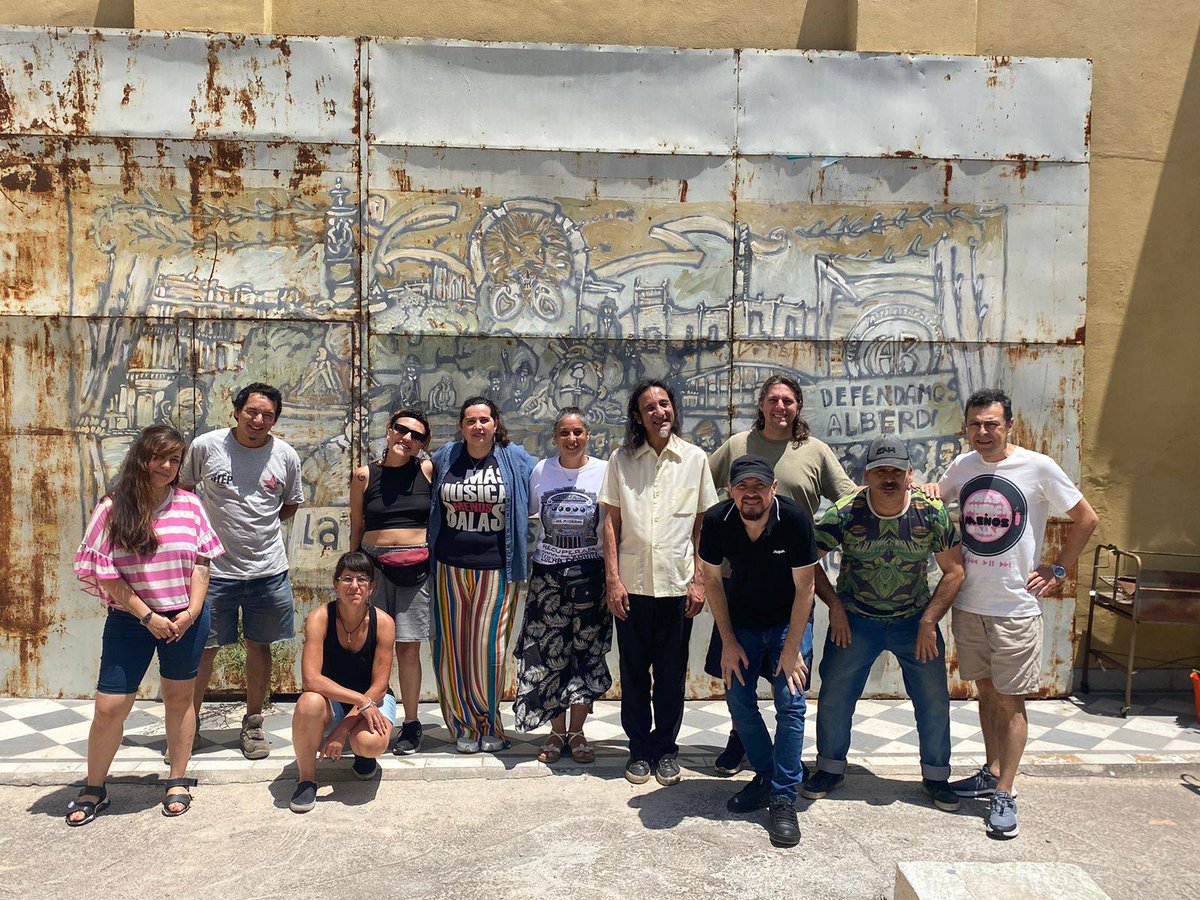 Itinerarte:   taller de producción de eventos culturales itinerantes en contextos barriales.
Imparte :  ONG. Más Música, Menos Balas
Organiza: <a href="/lapiojeracc/">La Piojera Centro Cultural</a>  
Noviembre 2024 
#IntercambiosDeExperiencias
Apoya: <a href="/iberculturaviva/">IberCultura Viva</a>  <a href="/AgCbaCultura/">Cultura CBA</a>