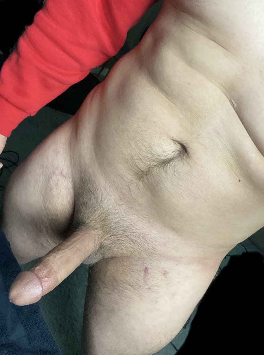 JFappin's tweet photo. it's never a bad time for some v-lines and cock 

#bigcock #abs #vlines #thickdick #massivecock #thickdick https://t.co/7RYP6Q24yV