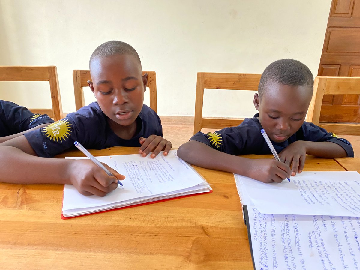 GLOWRwanda's tweet photo. 1/2 The first session of the Relationship 201 module allowed club members to learn about accountability, specifically as students. Being accountable involves taking responsibility, behaviors and contributions within the educational environment.
#glowclub
#glowconnect
#empowerher https://t.co/4Ec1PfD8gl