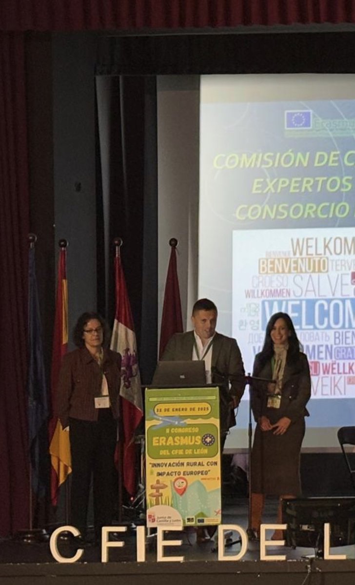 CFIEdeLeon's tweet photo. Exposición del KA121 24/25 por la Comisión de Centros Expertos del CFIE de León
@CFIEdeLeon
@ieserasrenueva
@iespadreisla
#CEIP Villa Romana
# CEIP Villaquilambre
@sepiegob
#Impacta2 https://t.co/JgPcdHb532