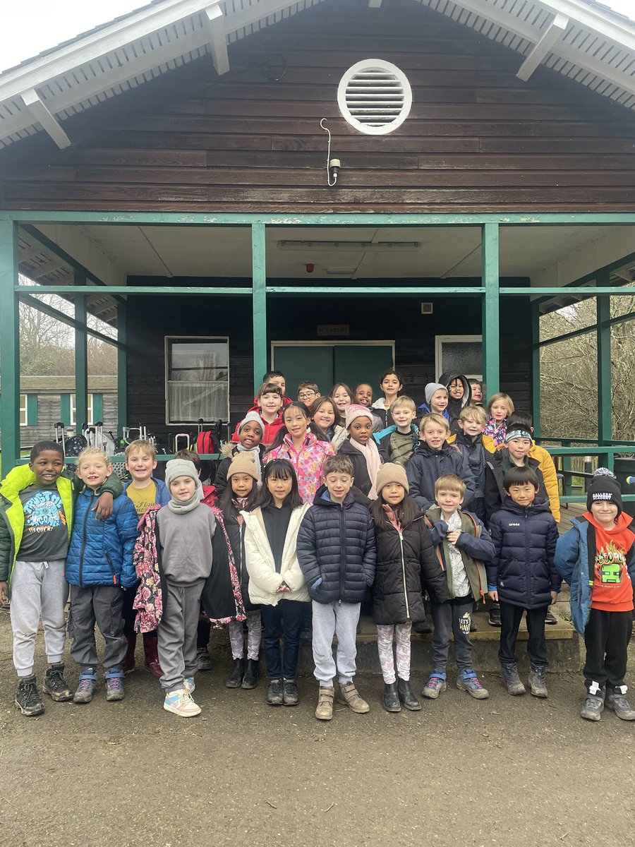 AlbionPrimary's tweet photo. Last night year 3 had so much fun singing around the campfire. We’ve got 2 activities left this morning before heading home.
#APSresidential
#APSyear3 https://t.co/wA7MB8fGEy