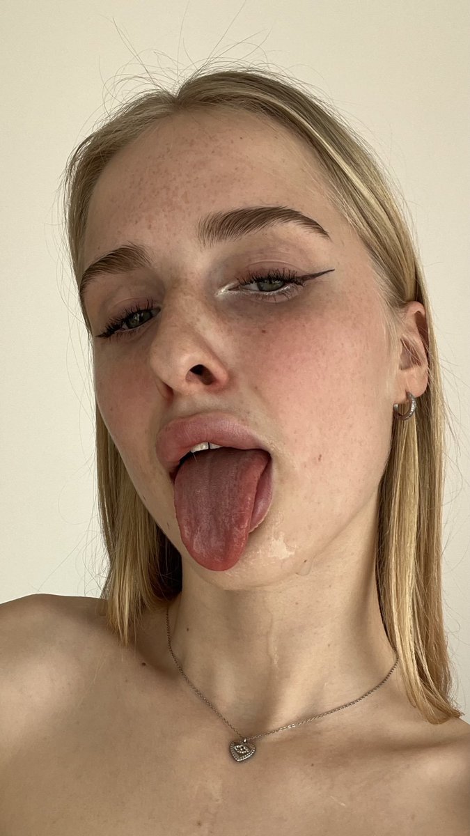 Do you want me to swallow it ? 😋😋