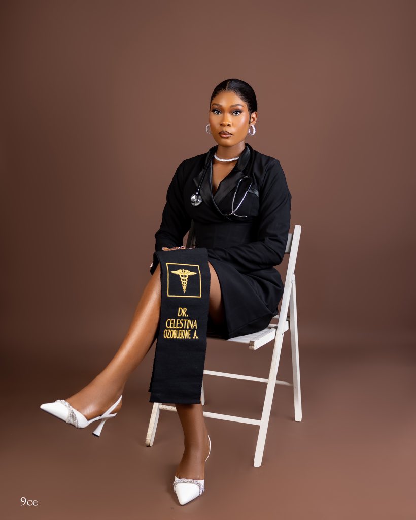 Doc_Tee1's tweet photo. RE-INTRODUCING: Doctor Ozobuekwe Celestina Adaeze(MBBS)🩺👩‍⚕️

#doctor #mbbs #DoctorDoctor #medic https://t.co/nCyXQLCfrQ