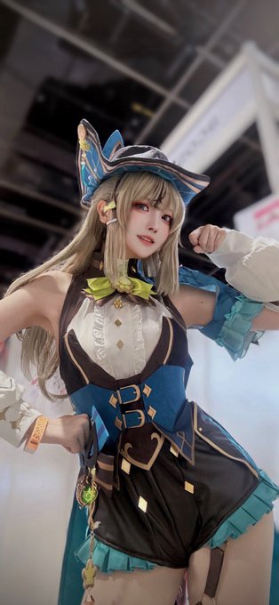 Twitterのコスプレ画像10