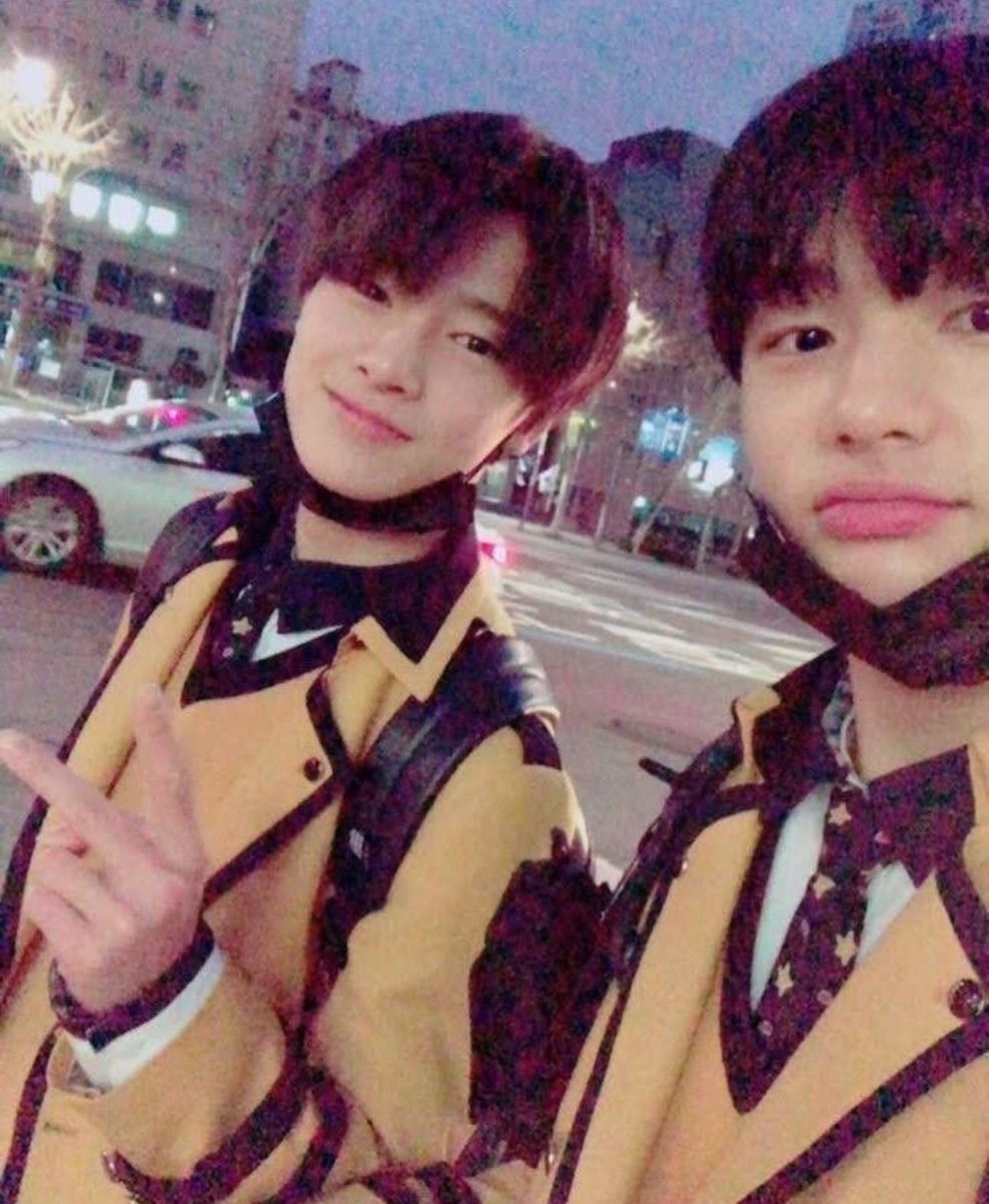 HyunIn Thailand tweet media