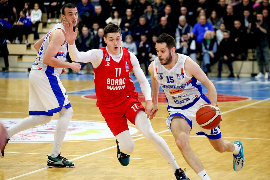 kkleotar's tweet photo. Освајачи Купа Републике Српске 2023/24 🤩🏆

#kkleotar #trebinje 💙🤍 https://t.co/VZVCvTP2GO