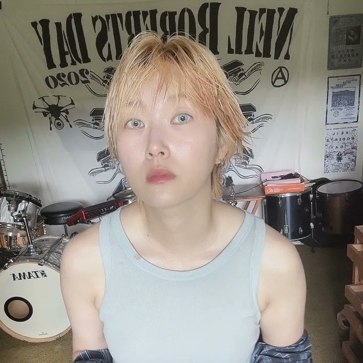 digle_tokyo's tweet photo. SAI、新曲「Got oq kid」のMVを突如公開

ニュージーランドのレーベル〈chainpunkbaddie〉からカセットリリースも控えている
https://t.co/ph5WcCEZ16
@jaghetersai https://t.co/tUNV3tvShG