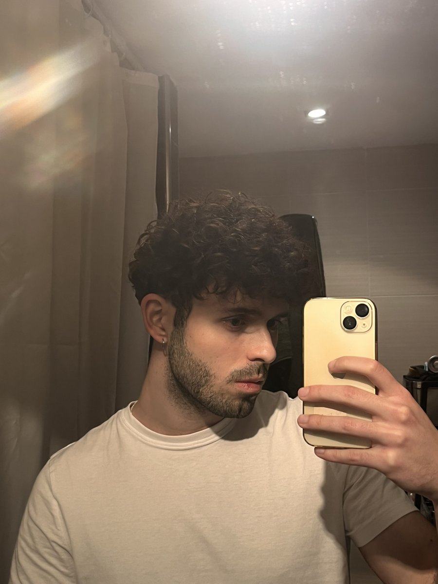 Daviyisu's tweet photo. 🤠 https://t.co/ILJD0LjeCH