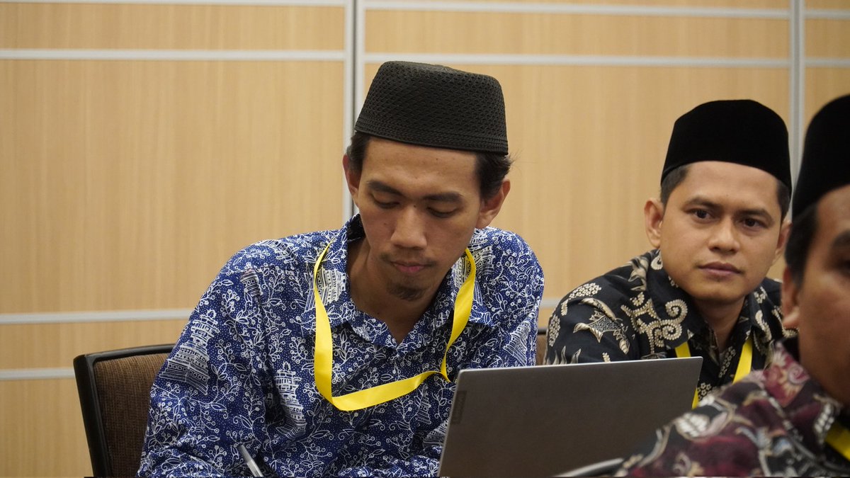 Ikutan Pak Anies. Tulisan vs Orangnya