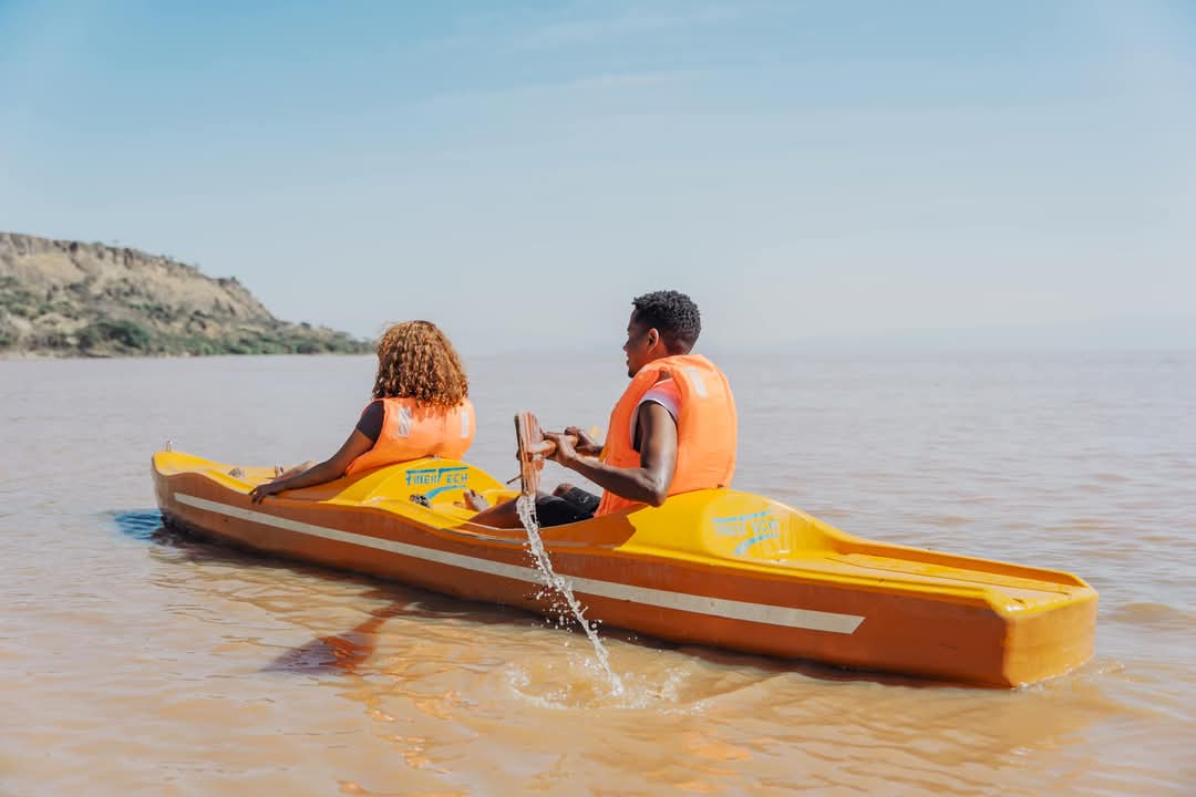 VisitOromia's tweet photo. Lake Langano a serene getaway to relax your soul, offering a variety of activities to enjoy. Why not plan your trip this weekend and experience all it has to offer?
📷 Daniel Tesfaye
#ethiopiasabundance #visitOromia #LandOfOrigins #Ethiopia #Langano #weekendgetaway https://t.co/oZ7cNjvYQ2