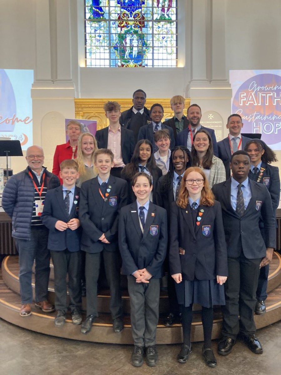 UoLAT_CEO's tweet photo. One year ago… very excited to be returning to the Church of England’s National Conference in Hackney today with Archway colleagues from @emmanuelnotts and @Bluecoat_Prim @mrawolfe https://t.co/zdnw7ju25C