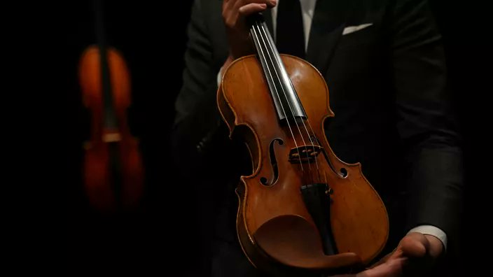 Delcroixx's tweet image. À #Madrid, l’échappée belle des #Stradivarius lefigaro.fr/musique/a-madr… via @Figaro_Culture