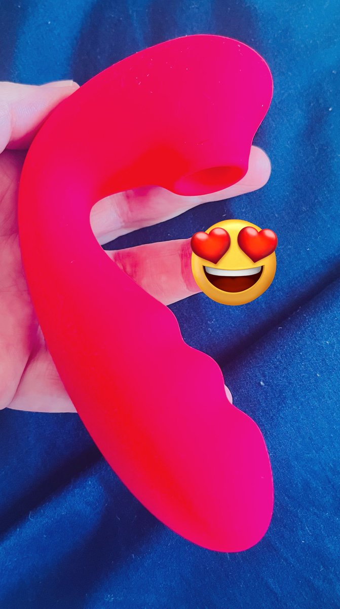 この子挿れて遊んでるね♡