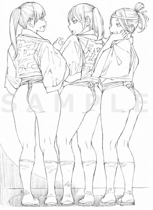 お尻ペンペンしたら いい音しそう。 