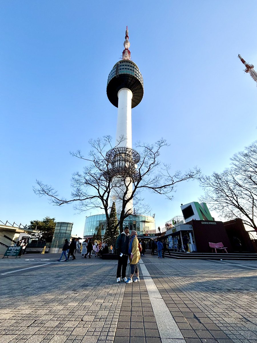 rararenata's tweet photo. @namsantower @gangnamstyle555 @korea babymoon🥰🤗💛 https://t.co/gADDeUba0E