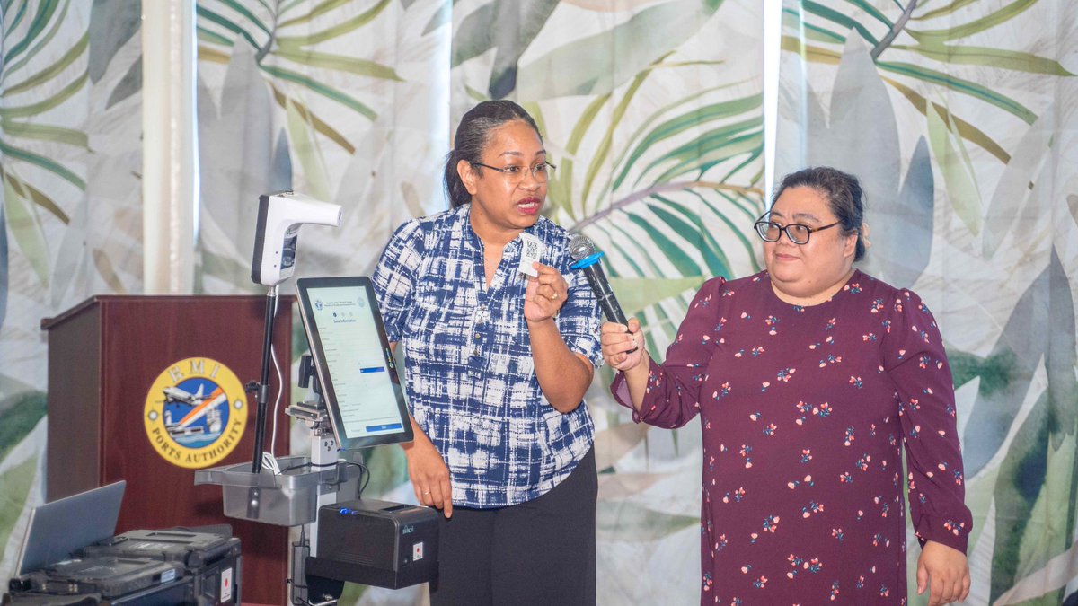 IOMNorthPacific's tweet photo. 🌏Strengthening Borders in 🇲🇭 
We delivered essential equipment to boost border mgmt &amp; disease prevention post-COVID-19 in RMI. Upgrades include health kiosks, air systems &amp; data tools for #Majuro and #Ebeye ports of entry. Funded by @JapanGov, the project runs through July 2025. https://t.co/lIQjH7nhFR
