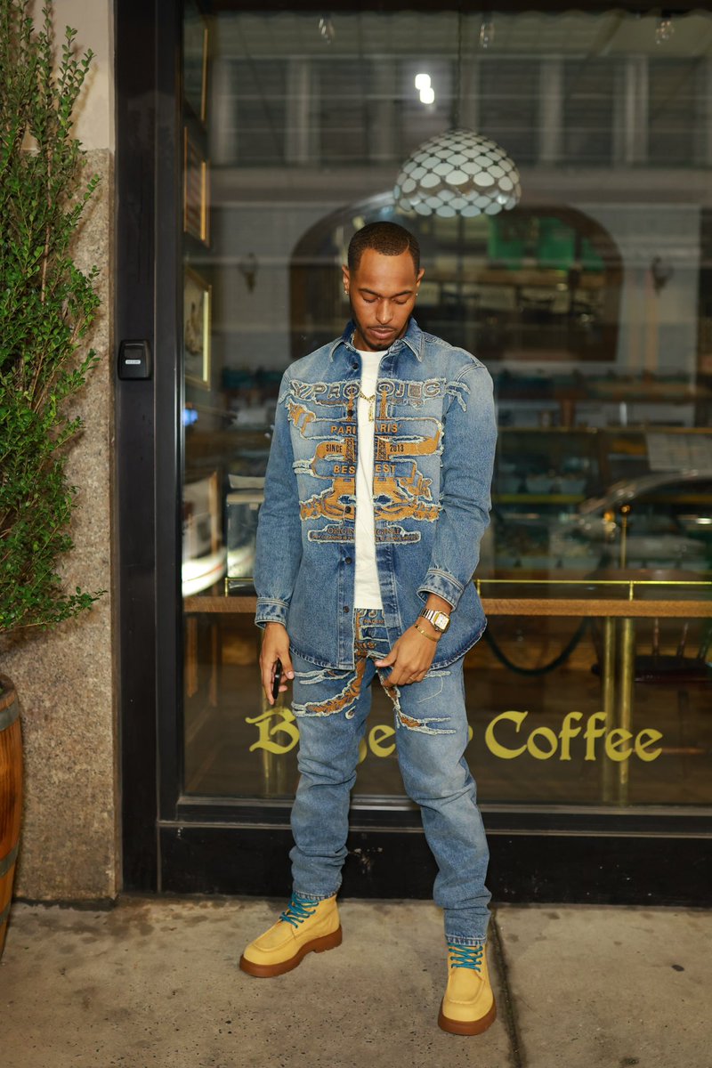 jooeljames's tweet image. Birthday boy♒️🎈