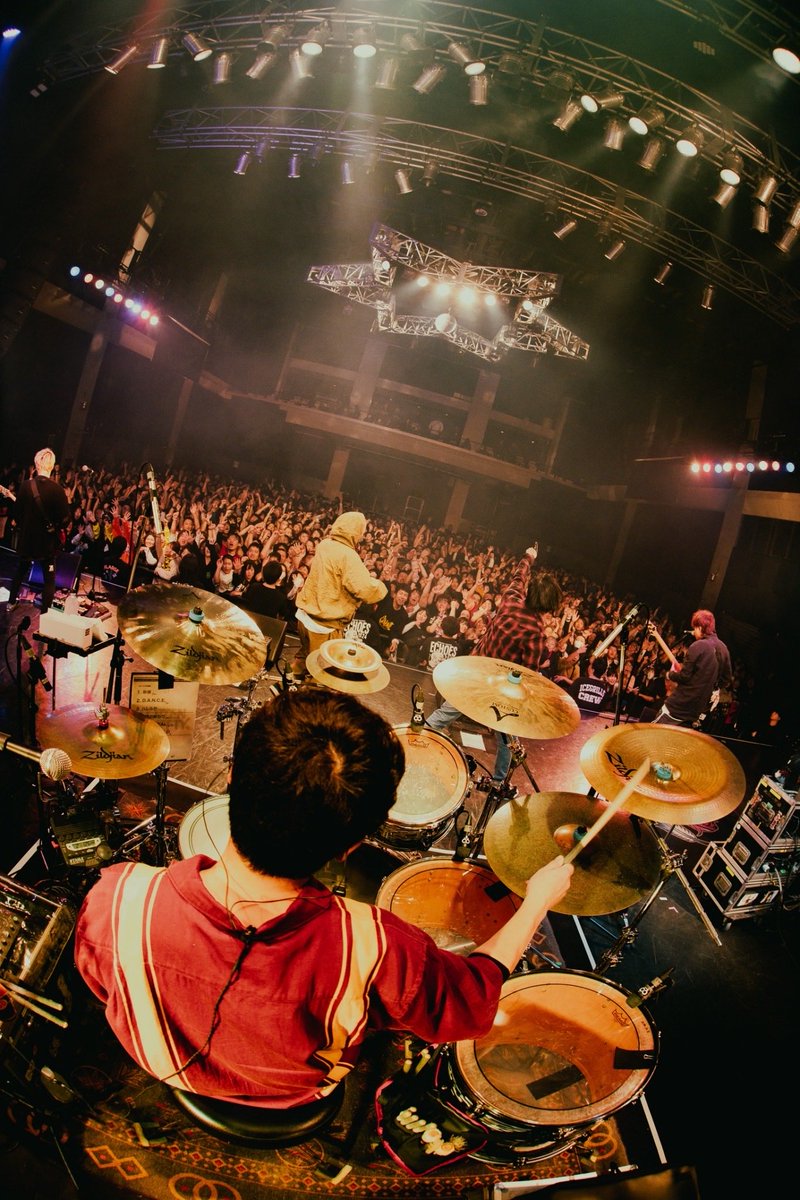 NAOKI_ROTTEN's tweet photo. 川崎 CLUB CITTA'
POPCORN DX 2025
-POPCORN 15th Anniversary-
#TheBONEZ
#OVERARMTHROW
#OwL
#バリ3TV
ごちゃ混ぜ面子で
極上チッタにて
頭から終わりまで
皆ご満悦でしたわね
椎橋氏 15周年おめでとう
ありがとうございました
まだまだここから
また必ずや
#POPCORNDX
📷 @kawado_photo https://t.co/rMJwhWPRV3