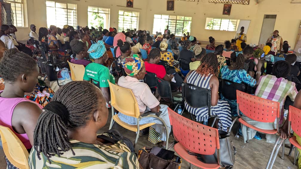 OvercomersWomen's tweet photo. Overcomers Women Activists has organized two-day Women conference in Adjumani district from 17th and 18th January, 2025 for the 7th consecutive year.

Over 300 participants were in attendance this year. https://t.co/BGTFN4aNVi