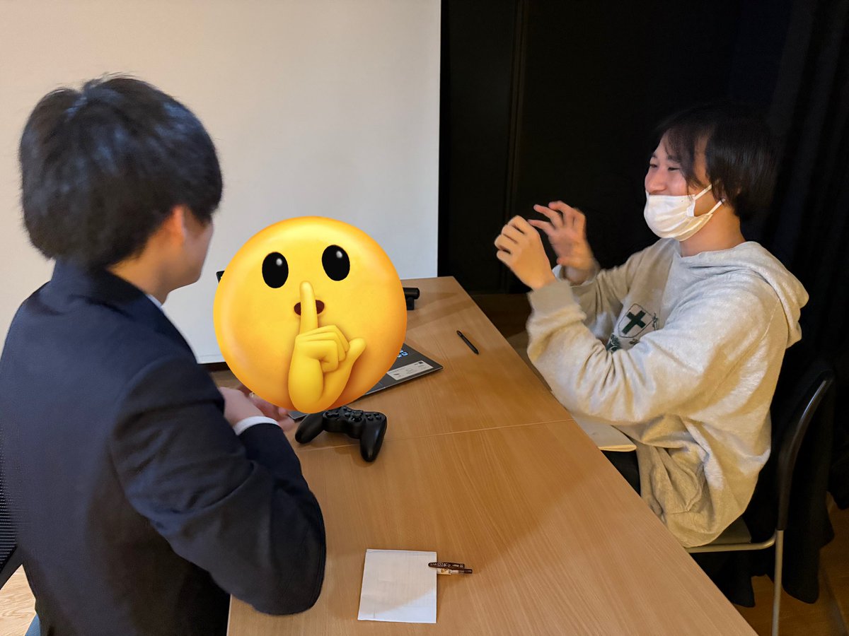 K_game_cat's tweet image. 先日、大阪アミューズメントメディア専門学校さんにて会社説明会を行いました!説明会と作品講評どちらも学生さんの熱意が沢山伝わりました❤️🔥
#ケーツー #ゲーム会社
#大阪アミューズメントメディア専門学校 さん
#ありがとうございました🍀
#このスタンプ気に入った🤫