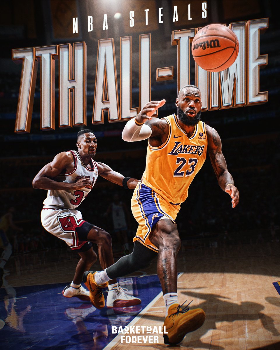 TheLakersAve's tweet image. Just another day in the office for 
LeBron James❕#LakeShow 

Who do you think LBJ will pass before 
he decides to retire from the NBA❔

#Uninterrupted #StriveForGreatness 👑