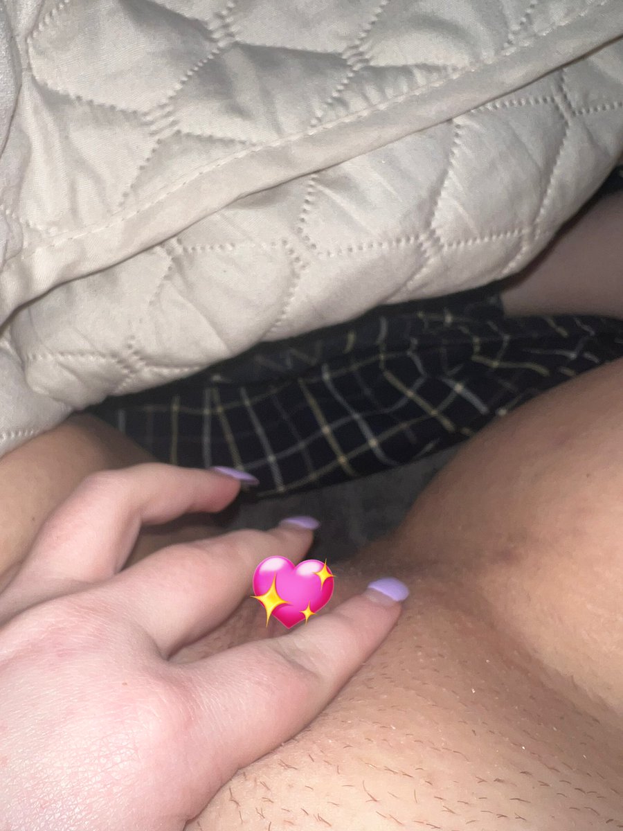 stellacook420's tweet photo. my onlyfans is 50% off for the next 7 people btw 

#nsfw #nsfwtwt #onlyfans https://t.co/0388JlbzIU