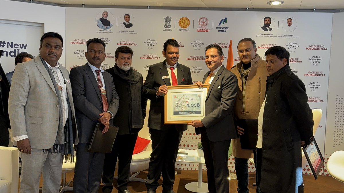 h2eSid's tweet photo. #UnstoppableMaharashtra #UnstoppableMaharashtrians

We had an eventful day at @wef Davos where Maharashtra, led by our Charismatic & Dynamic Chief Minister @Dev_Fadnavis Bhau was the Shinning Star. 

Proud to have signed a commitment document with @CMOMaharashtra @samant_uday ji for setting up world class state of art manufacturing & production facilities  in Maharashtra for 
- Electrolysers 
- Fuel Cells 
- Green Ammonia
- Green Hydrogen 
- SAF 
- Skill Development

Our initiatives are in line with the vision of Honorable Prime Minister @narendramodi ji to make India #EnergyIndependent by 2047. 

I want to thank Deven Bhau for his positive & dynamic approach towards making Maharashtra a leader in #GreenEnergy in India. We look forward to contributing towards his vision. 

#ProudIndian #ProudMaharashtrian