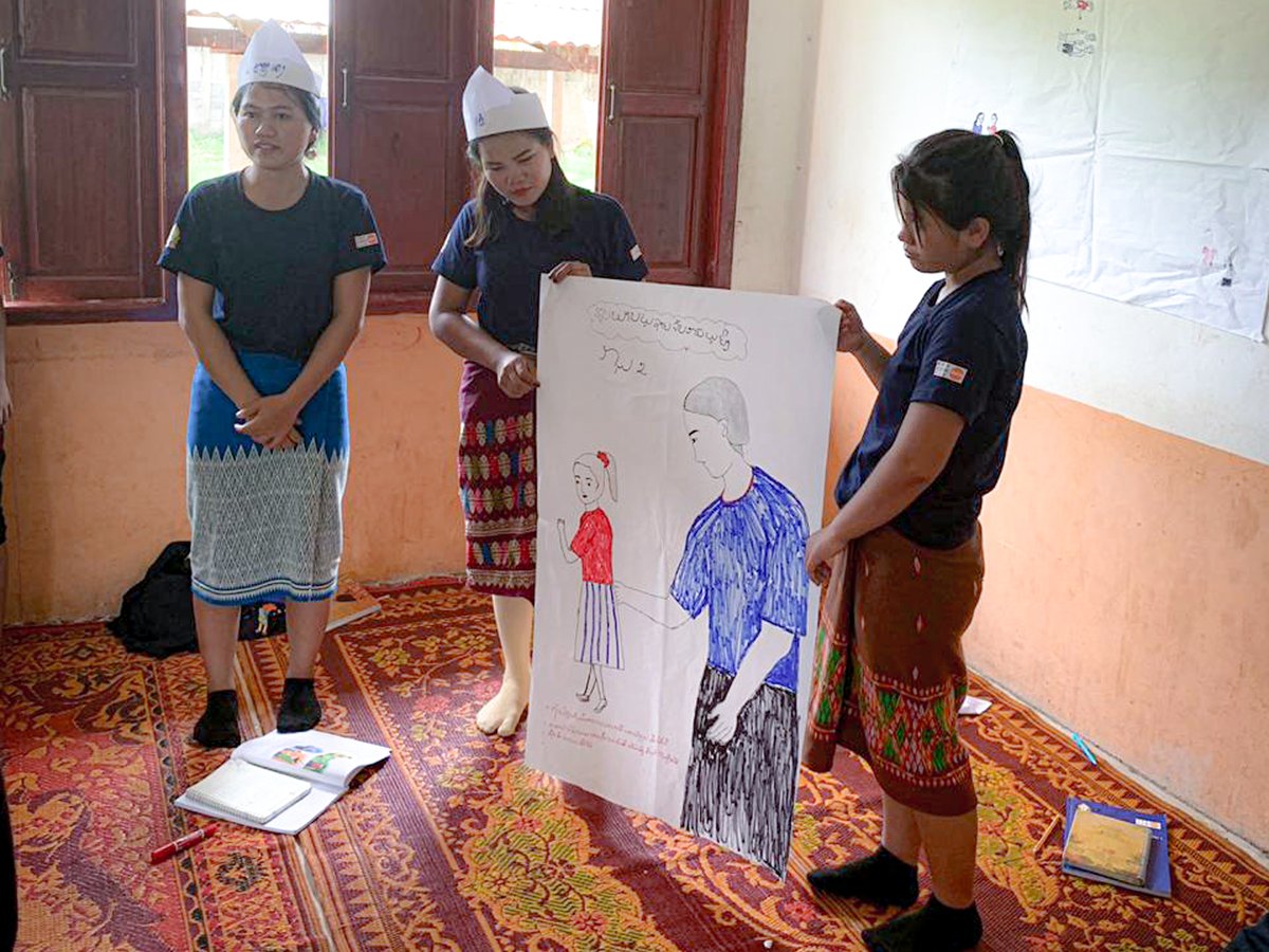 UNFPALaoPDR's tweet image. Out-of-School #CSE Programs equip vulnerable girls w/ essential skills on #SRH, decision making, negotiation &amp;amp; more to empower them. Our #2025Target: continue #CSE expansion for inclusive coverage &amp;amp; accessibility, empowering youth from all backgrounds for informed choices #KOICA