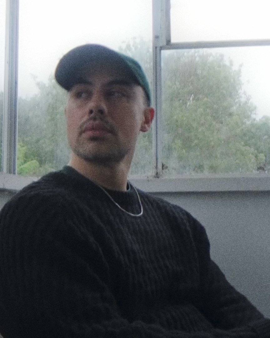 Made a video for <a href="/DdotDallas/">David Dallas</a> First Love. 

Run it up: youtu.be/FIoZbcenXKo?si…