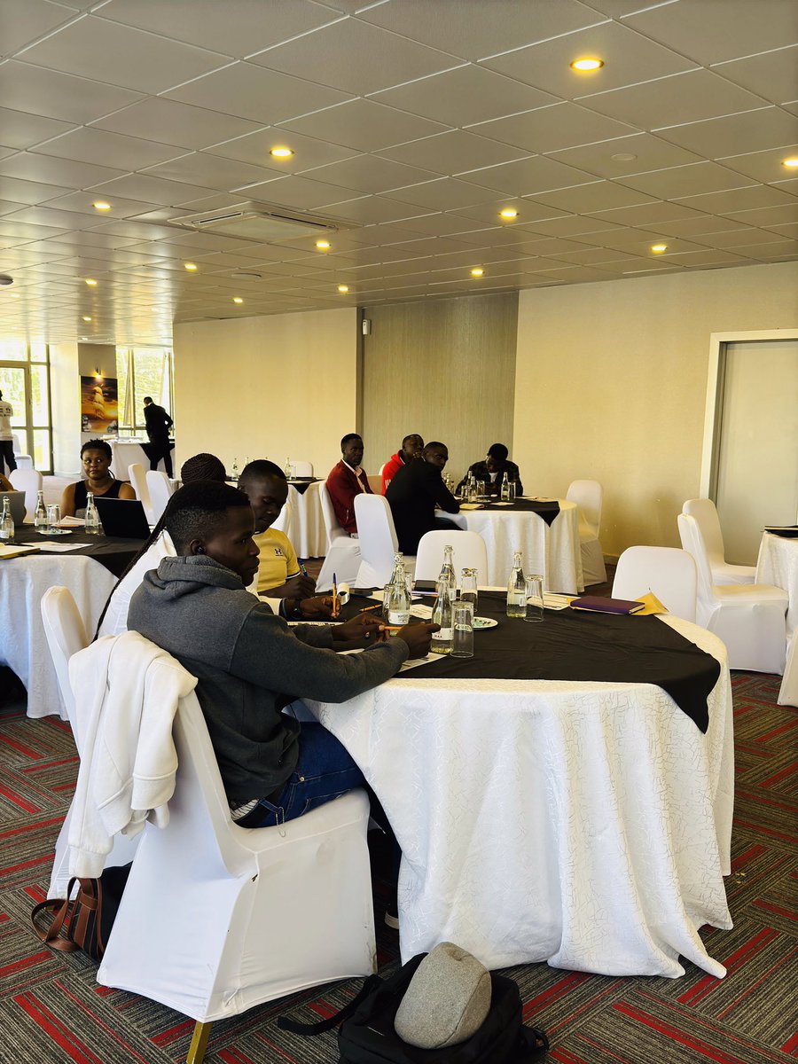 utunziafrica's tweet photo. Good morning from the #UtunziStakeholderWorkshop! ๐ Today, we're gathering to empower change for hen welfare and promote cage-free sysem.
Stay tuned for insights, discussions and actionable steps to make a difference! ๐๐
#StakeholderWorkshop #GoCageFree #UtunziAnimalWelfare https://t.co/1PWXIs1Rkh