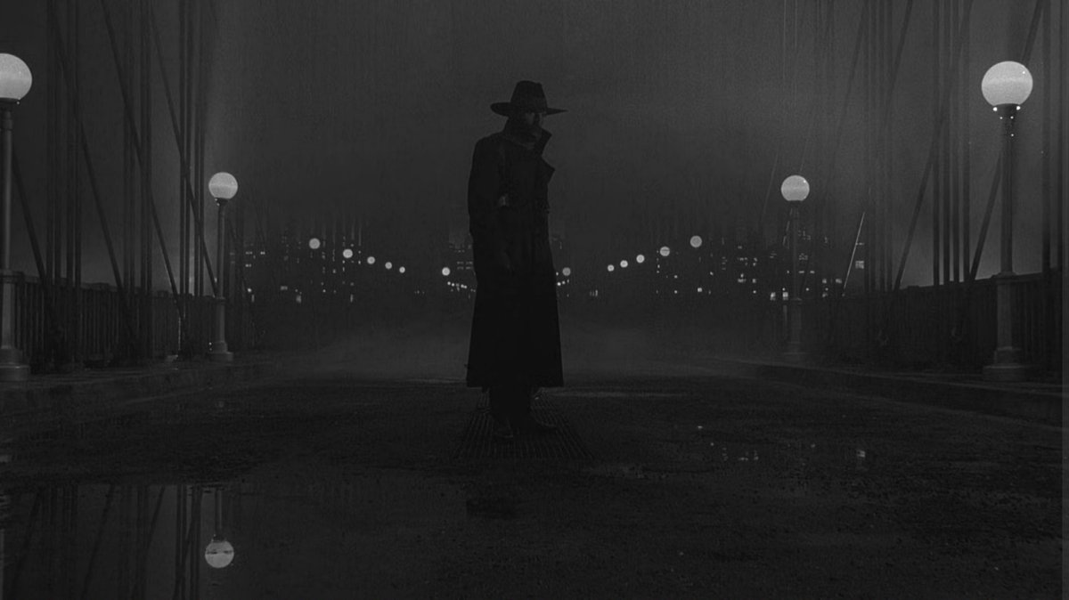 Mateschrank's tweet photo. Es gibt eine interessante These zu dem gar nicht mal so guten Film #TheShadow aus dem Jahr 1994: Vielleicht ist der Film viel besser, wenn man ihn komplett in schwarz-weiß schaut – so wollte der Director of Photography Stephen H. Burum ihn auch gerne drehen... #TheShadow1994 https://t.co/S519cyMerV