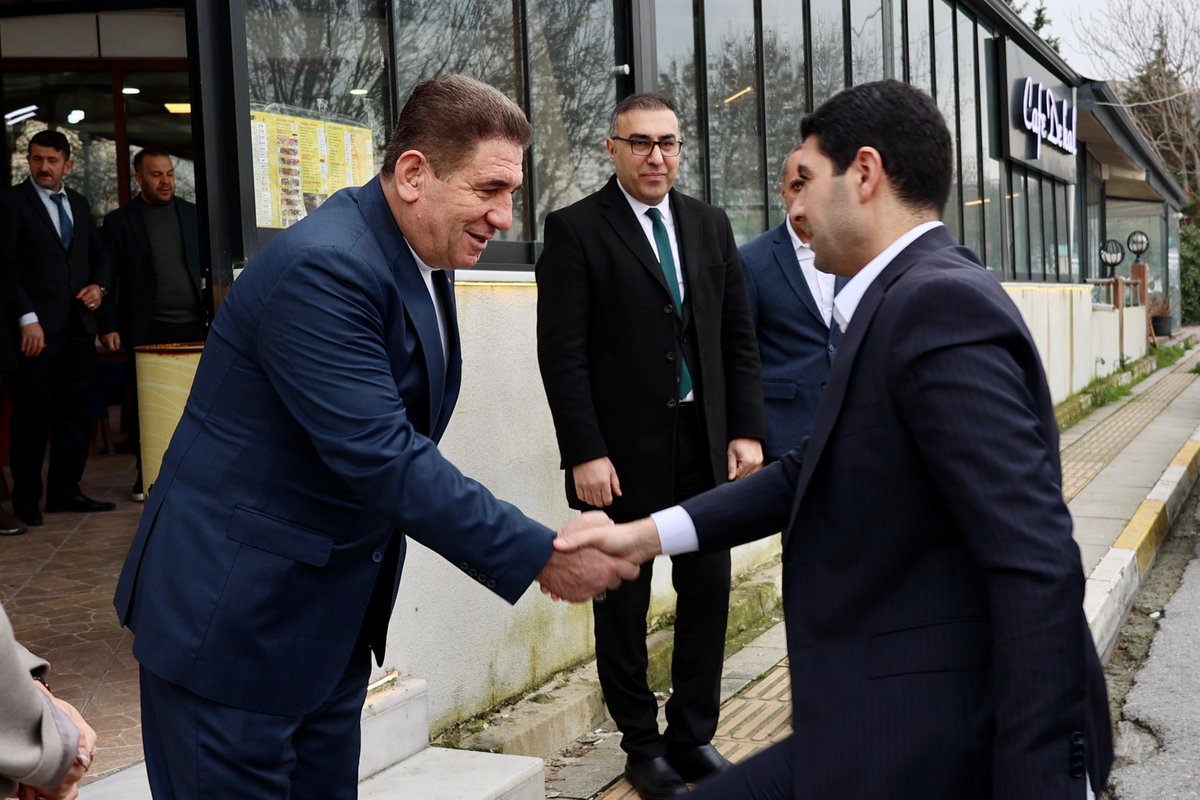 utkucaykara's tweet photo. Avcılar’daki değerli fırıncı esnaflarımızla bir araya geldik. İlçemizin emektar fırıncılarının taleplerini, karşılaştıkları zorlukları ve çözüm önerilerimizi detaylı bir şekilde değerlendirme fırsatı bulduk.

Samimiyetleri ve misafirperverlikleri için kendilerine teşekkür ediyor, her zaman yanlarında olmaya devam edeceğimizi bir kez daha vurgulamak istiyorum.