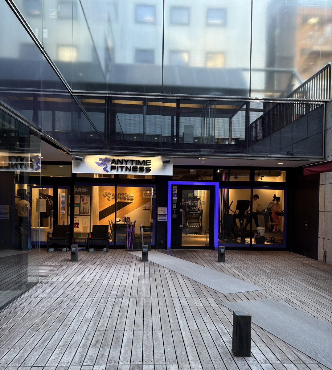 御茶ノ水のエニタイム来た
平日なのに人いっぱい