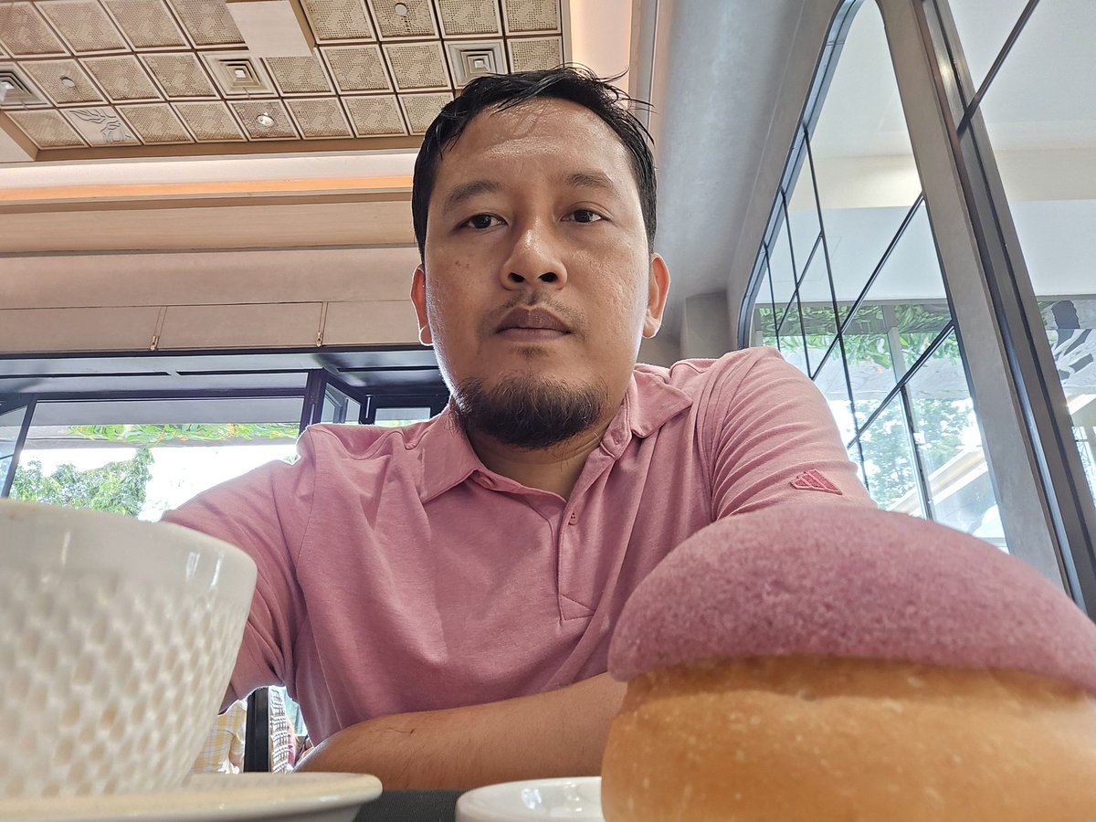 Prodigyku's tweet image. Warna baju sama ube ny sama