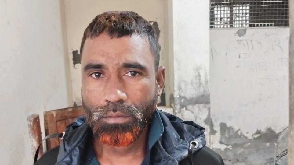 মাদারগঞ্জে ৫০ পিস ইয়াবাসহ যুবক আটক