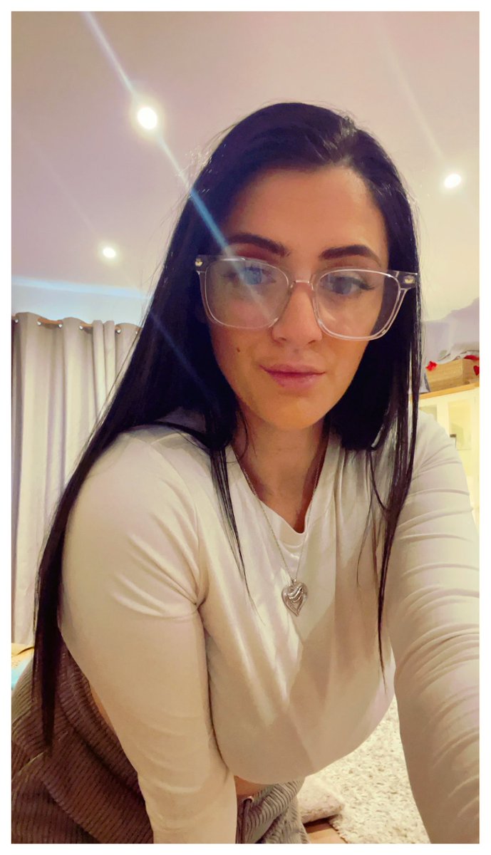 Rosie🖤 tweet media