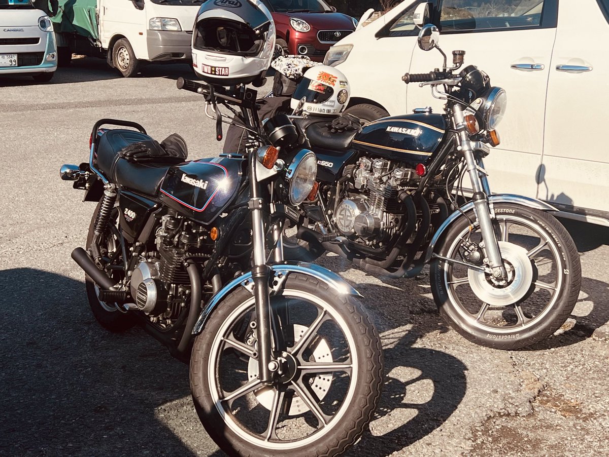 kz650c's tweet photo. 本日はリバーサイドまでランチ
#ザッパー
#カワサキ
#旧車
#FX400 https://t.co/KnBCsldgac