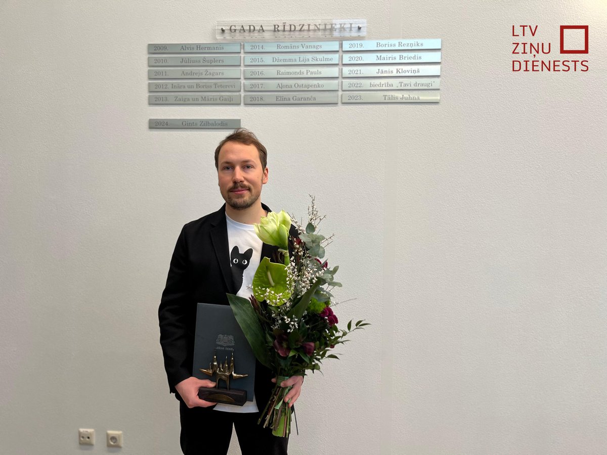 Godalgotās filmas "Straume" režisoram Gintam Zilbalodim šodien svinīgi pasniegts apbalvojums “Gada rīdzinieks 2024".

Apbalvojumu G. Zilbalodis saņēma par izciliem sasniegumiem animācijas filmu nozarē, veicinot Rīgas un Latvijas vārda atpazīstamību pasaulē.

Balva "Gada