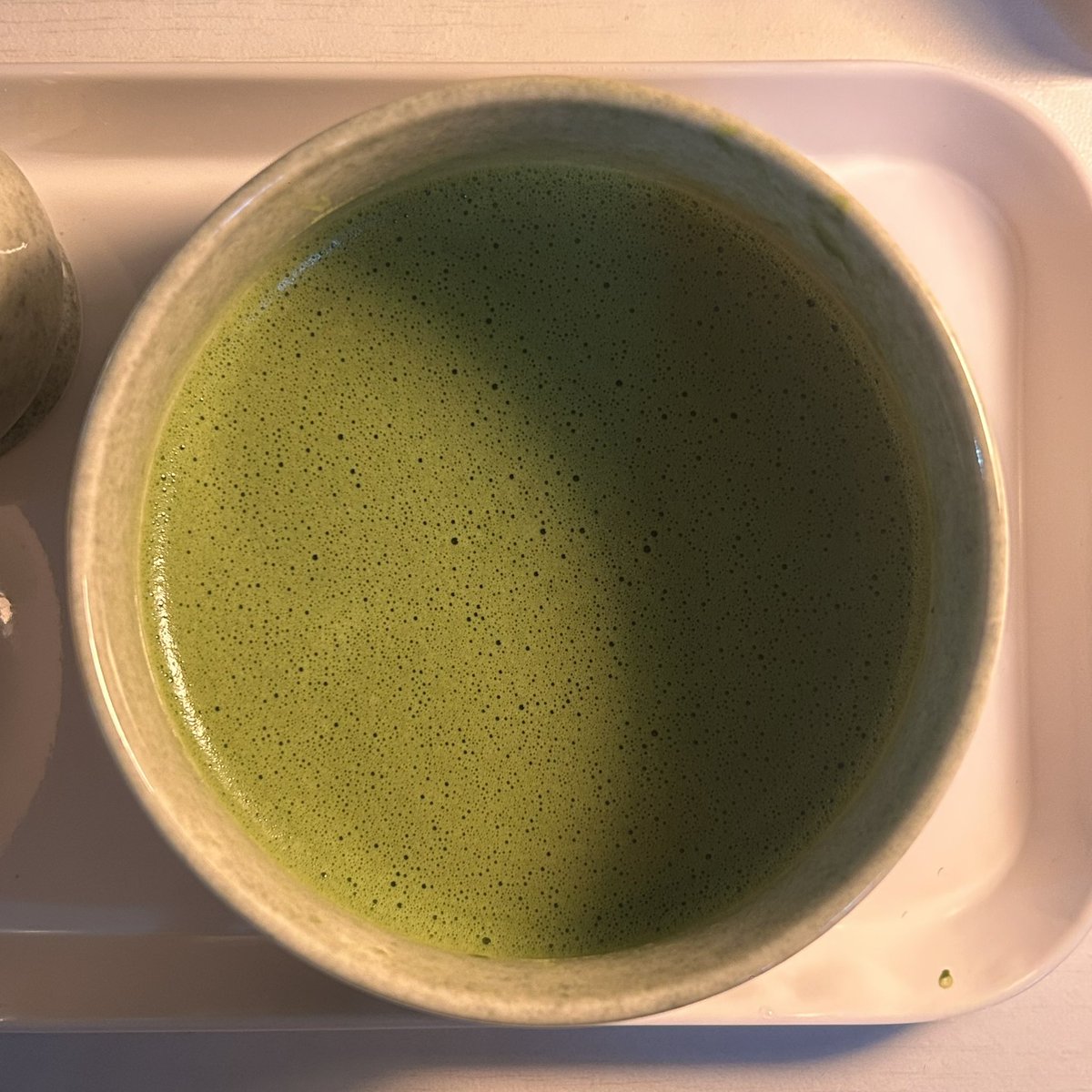 m7tcha's tweet photo. first time cold-whisking with my new traditional matcha set ❤︎__❤︎🍵 https://t.co/gurGKO6Zfi