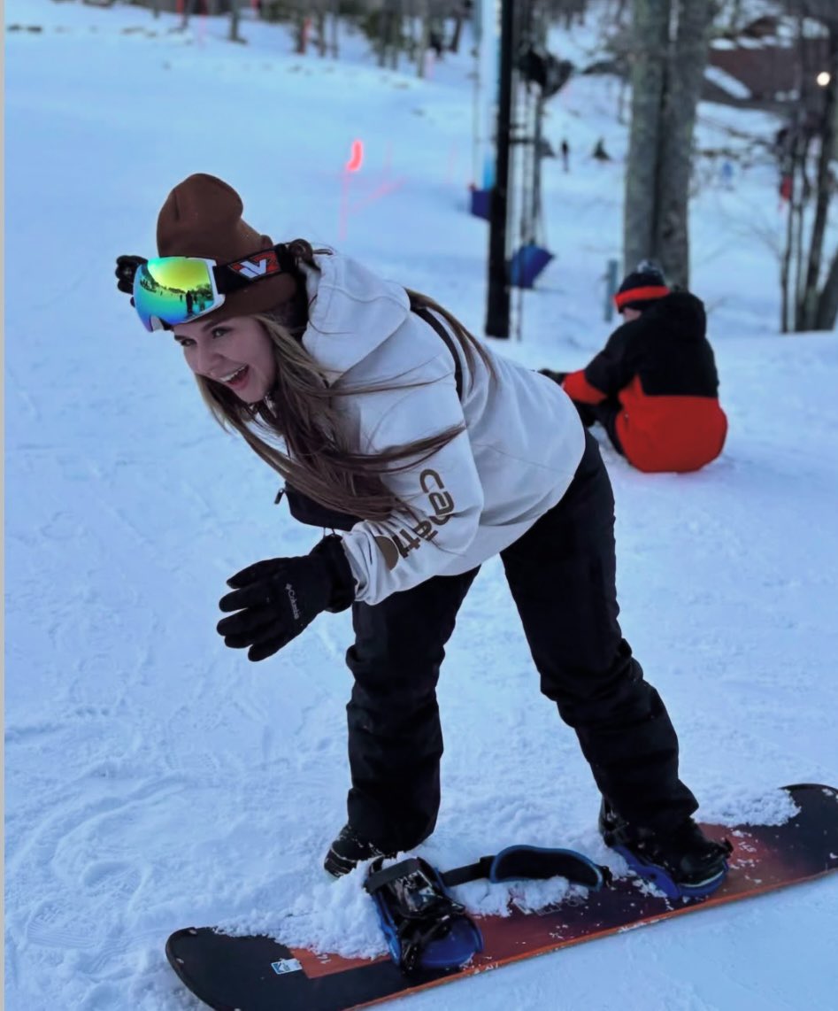 Nikk_Miller5's tweet photo. Went to da beech 🏂 https://t.co/UgFJaLhepD