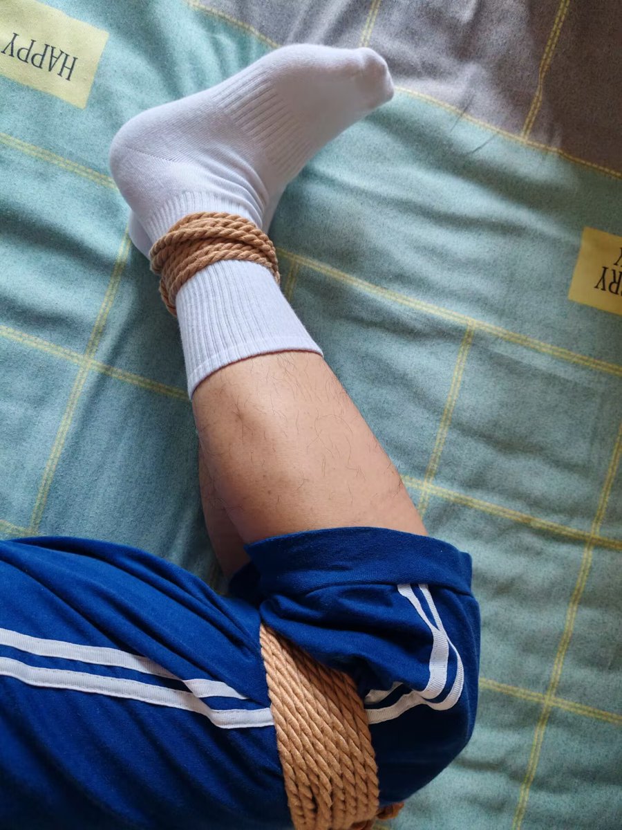 浅浅试一下水🤪#白袜 #捆绑 #校服