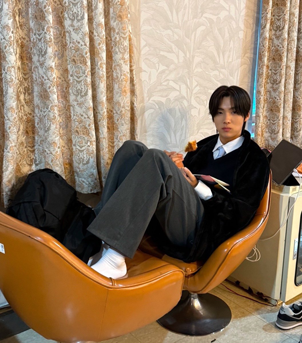 uforluv's tweet photo. 느좋 https://t.co/kCi5leJ52U