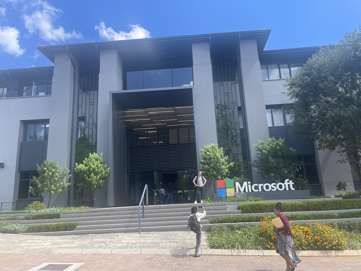 rads456's tweet photo. #Microsoft #AgentCon #AgenticAI https://t.co/m04W1HIxum