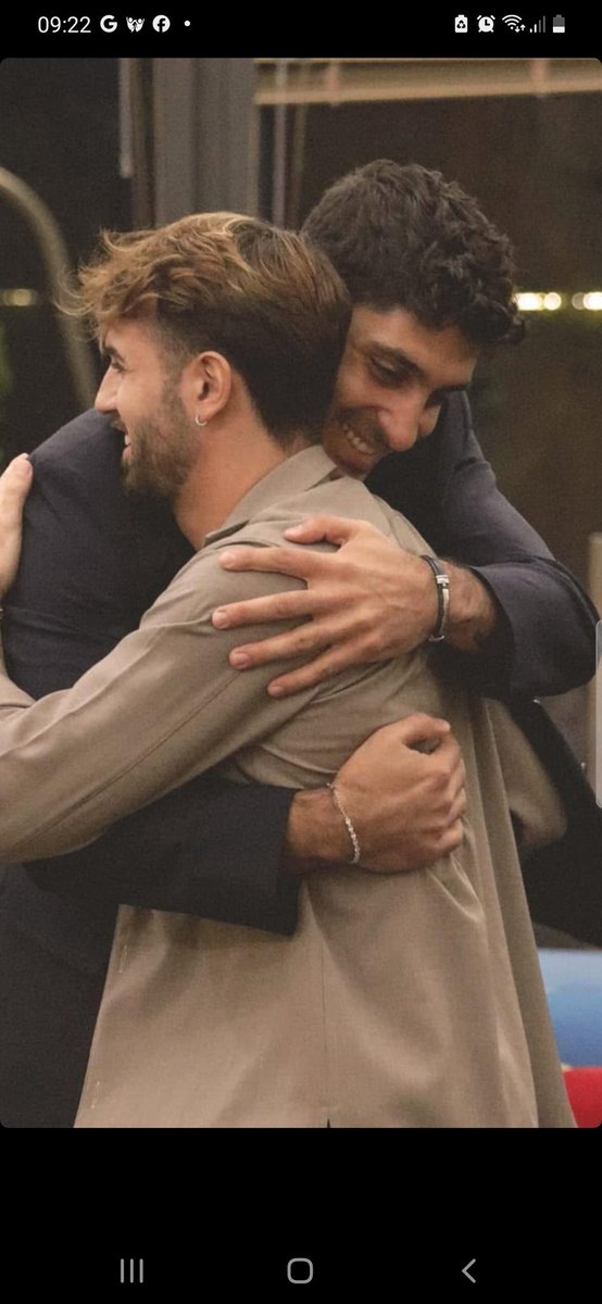 La rovina di #javi7 che lo porterà a perdere sempre più consensi purtroppo!